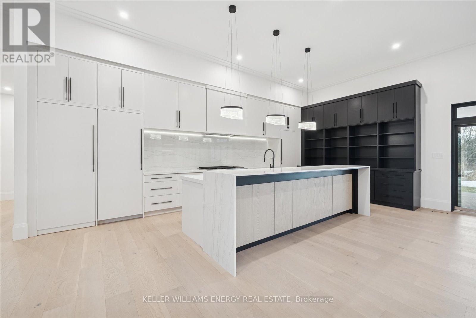 16 Metcalf Street, Clarington (Newcastle), Ontario  L1B 0H4 - Photo 6 - E12710044