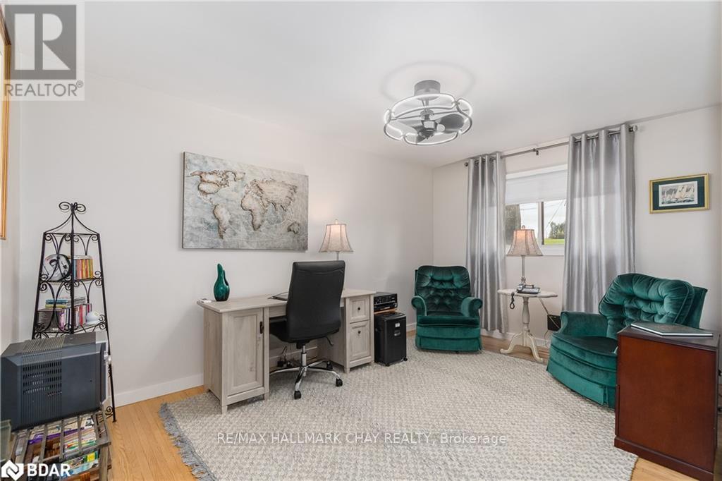 1009 Fairbairn Street, Peterborough (Monaghan Ward 2), Ontario  K9K 1C1 - Photo 25 - X12710012