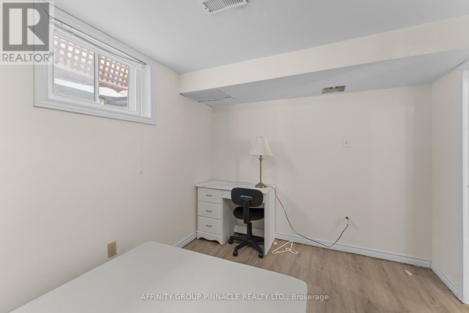 1096 Barnardo Avenue, Peterborough (Northcrest Ward 5), Ontario  K9H 5X2 - Photo 28 - X12710214