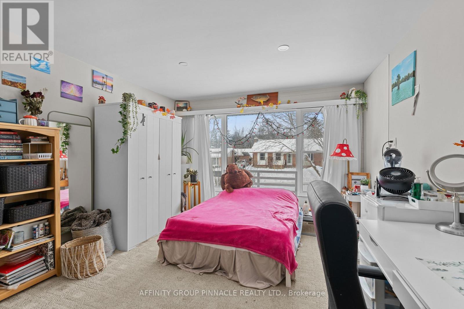 1096 Barnardo Avenue, Peterborough (Northcrest Ward 5), Ontario  K9H 5X2 - Photo 9 - X12710214