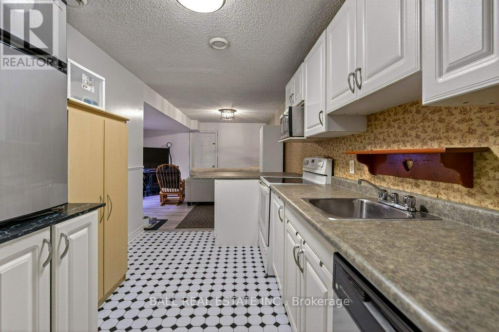 116 Adelaide Street S, Kawartha Lakes (Lindsay), Ontario  K9V 0B7 - Photo 19 - X12710410