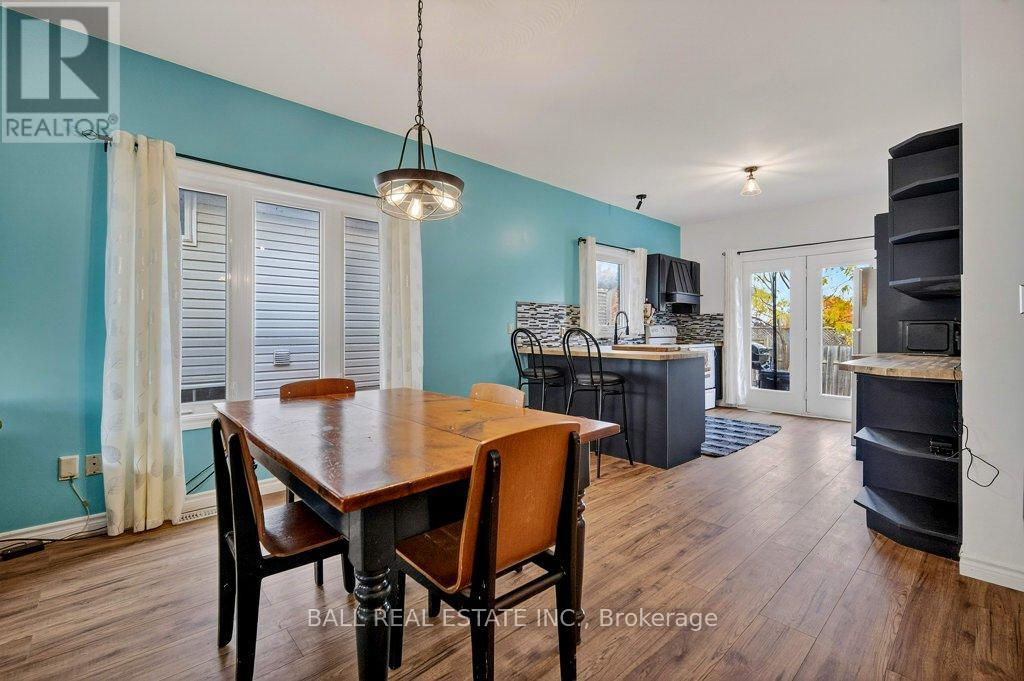 116 Adelaide Street S, Kawartha Lakes (Lindsay), Ontario  K9V 0B7 - Photo 8 - X12710410