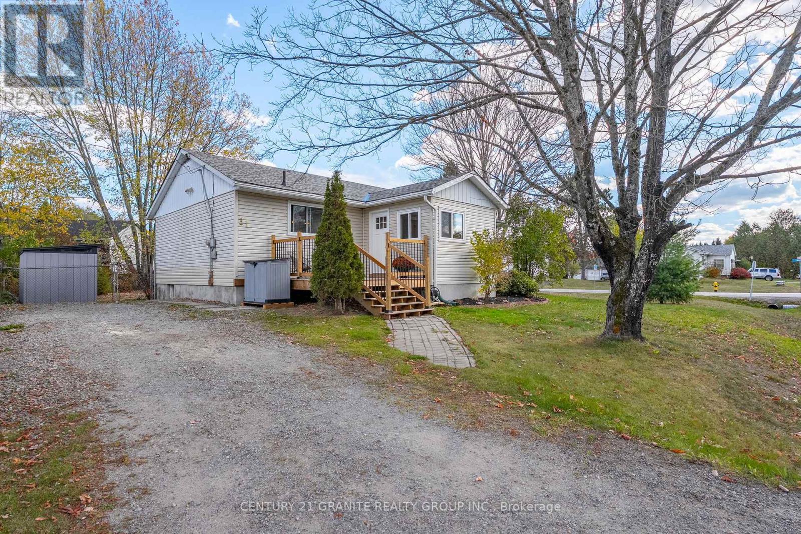 31 Sprucedale Street, Highlands East (Bicroft Ward), Ontario  K0L 1M0 - Photo 32 - X12710656