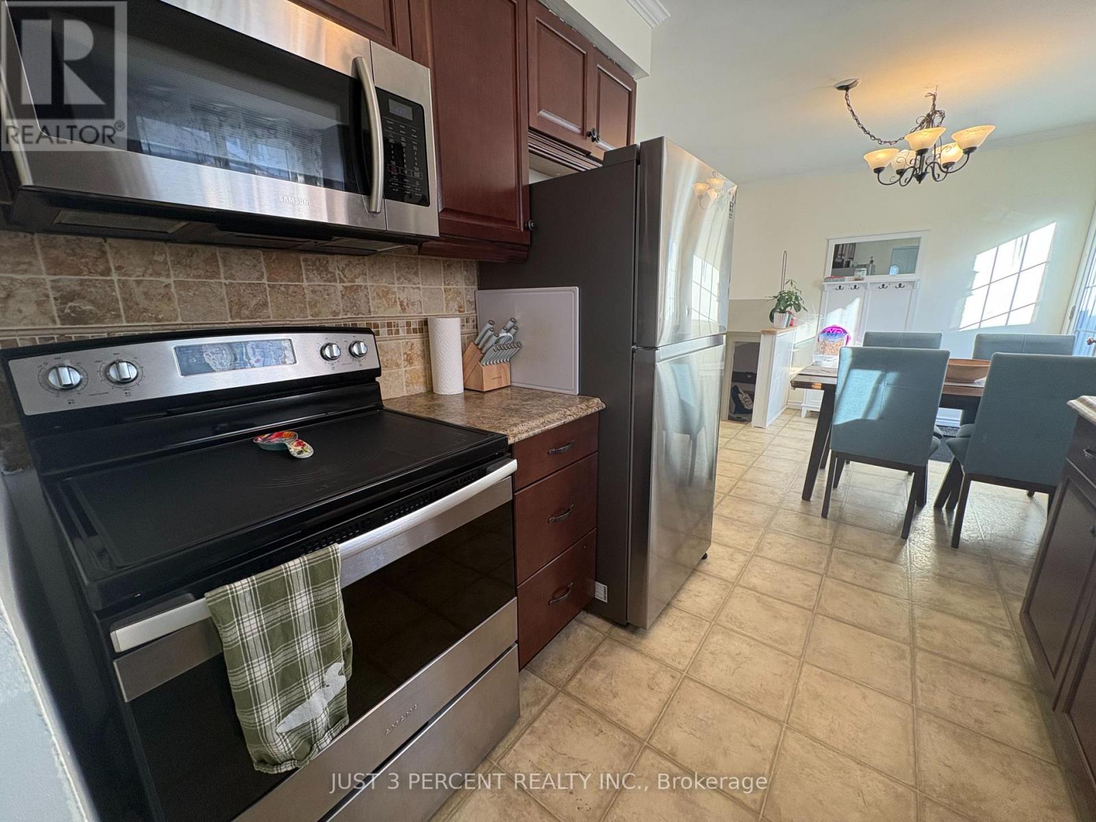 1140 Whitefield Drive, Peterborough (Otonabee Ward 1), Ontario  K9J 7P5 - Photo 16 - X12711310