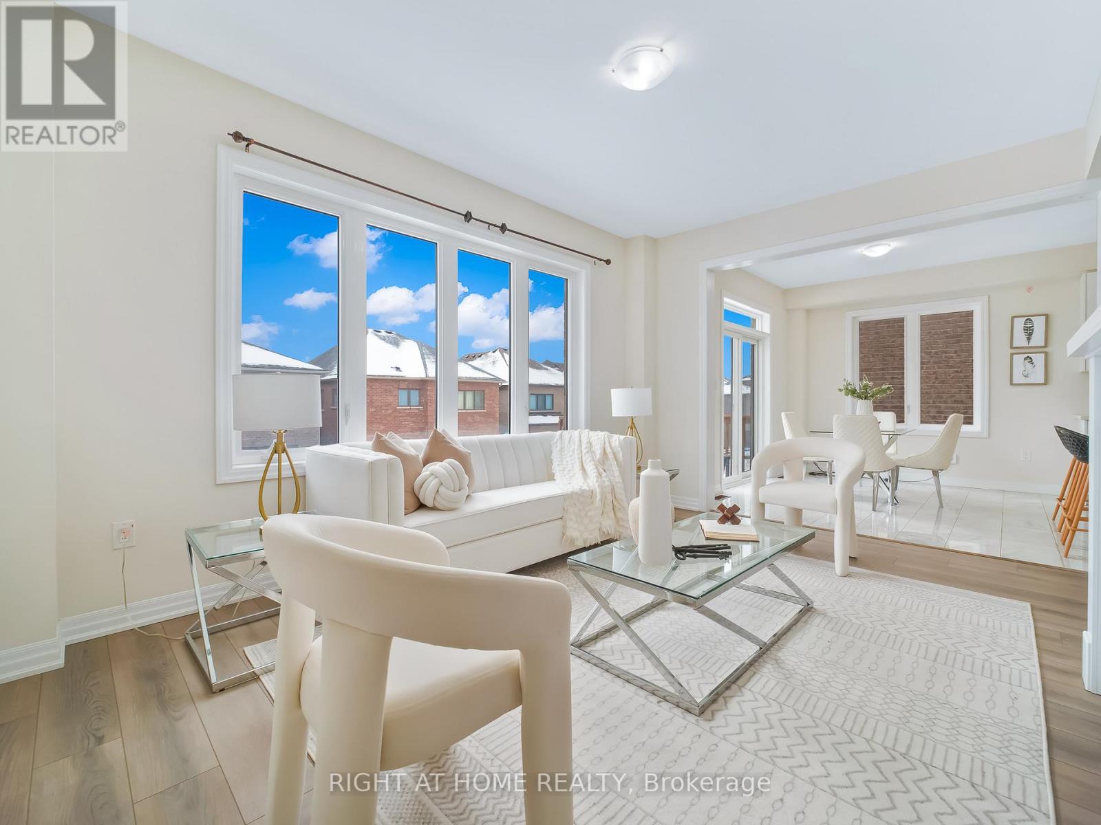 79 Ed Ewert Avenue, Clarington (Newcastle), Ontario  L1B 0W7 - Photo 9 - E12712148