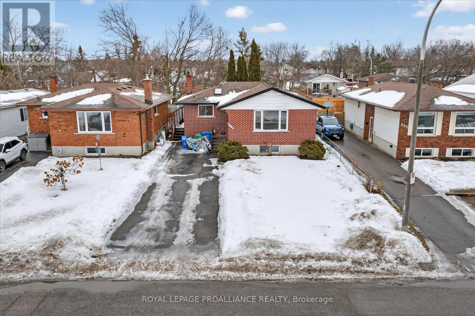 829 Orpington Road, Peterborough (Otonabee Ward 1), Ontario  K9J 4A6 - Photo 25 - X12713078