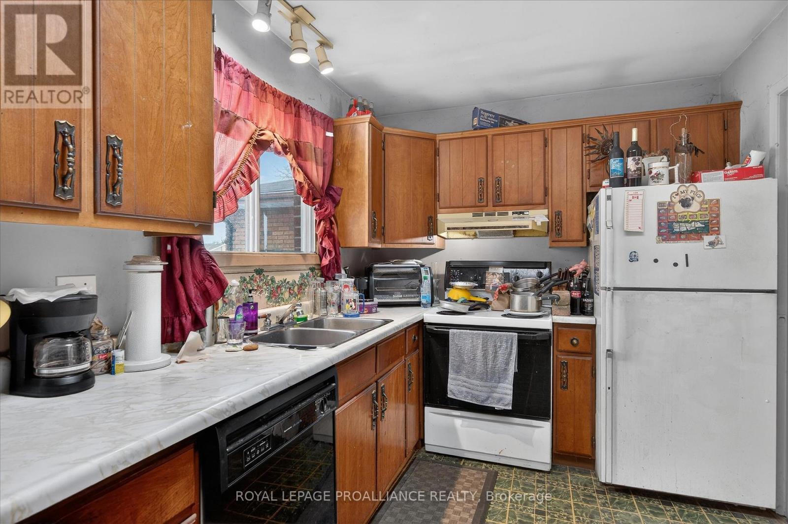 829 Orpington Road, Peterborough (Otonabee Ward 1), Ontario  K9J 4A6 - Photo 6 - X12713078