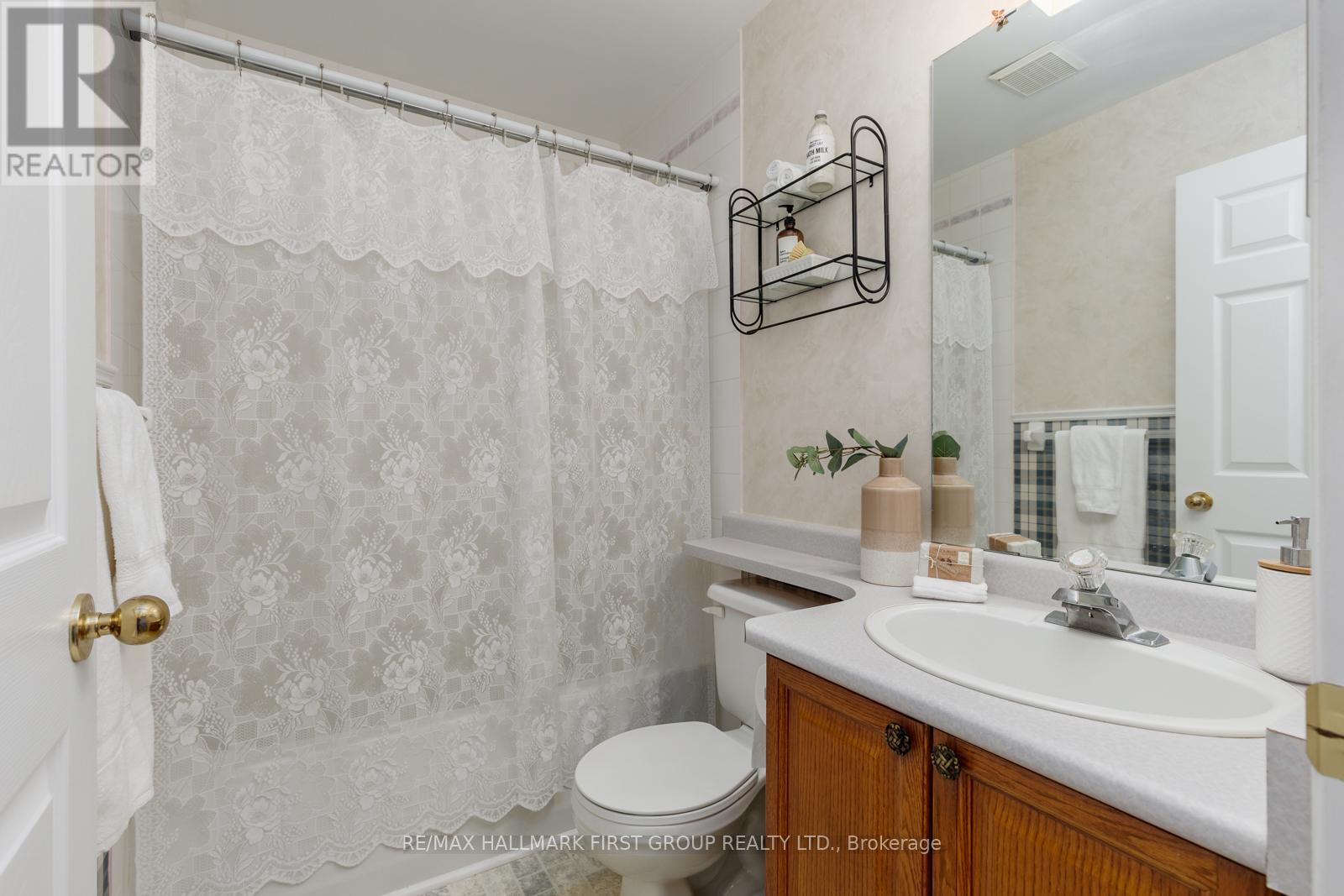 5a Fairway Drive, Clarington (Bowmanville), Ontario  L1B 1B6 - Photo 18 - E12712974