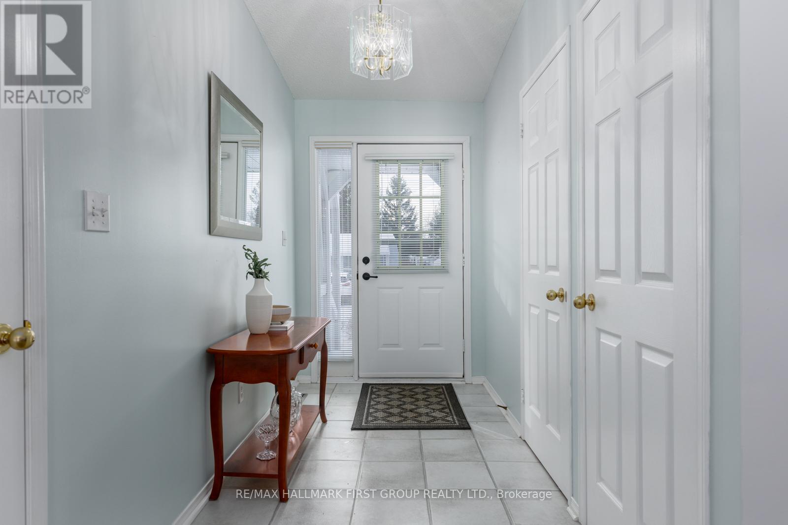 5a Fairway Drive, Clarington (Bowmanville), Ontario  L1B 1B6 - Photo 3 - E12712974