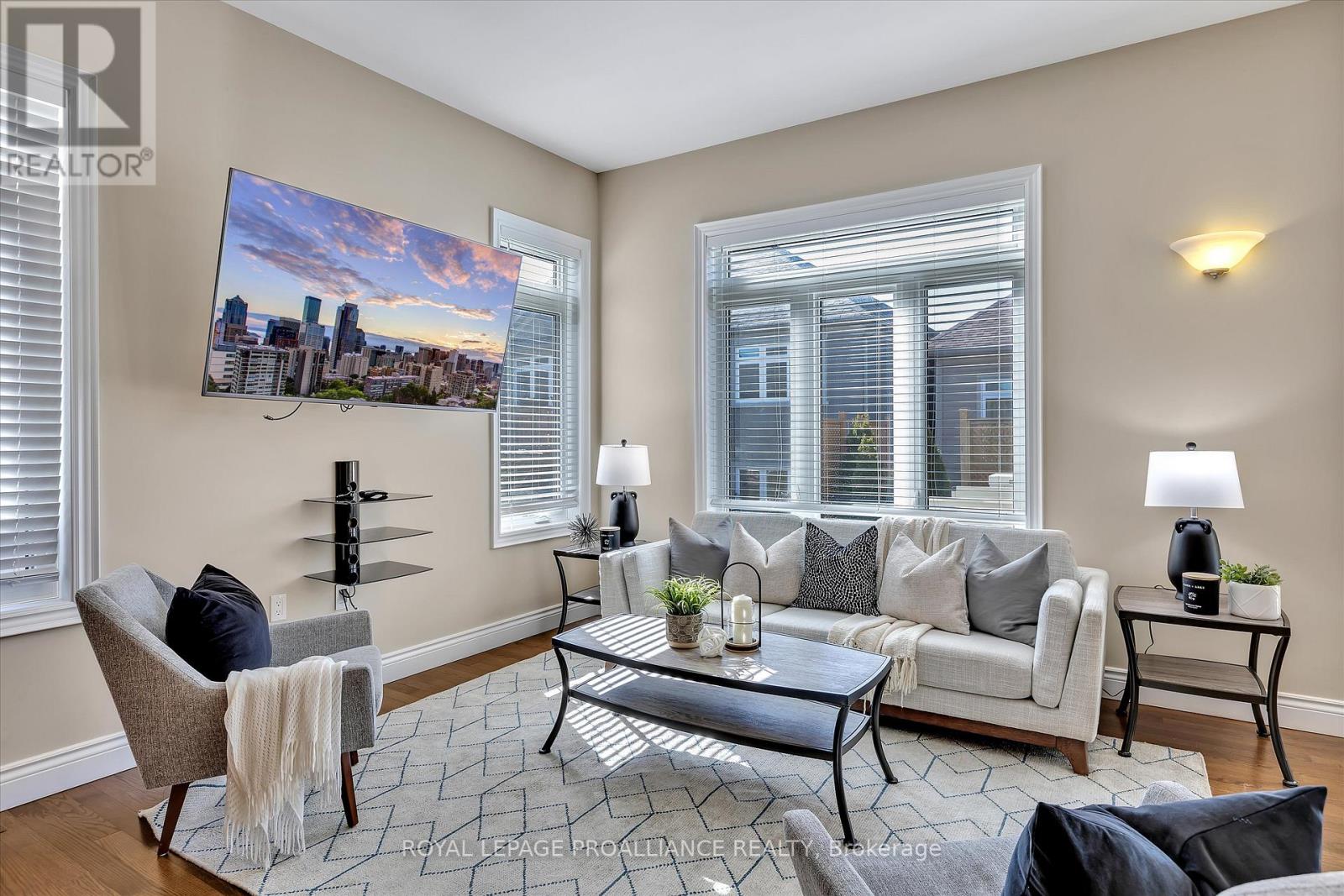 23 Brinton Drive, Peterborough (Otonabee Ward 1), Ontario  K9J 8S9 - Photo 12 - X12713268