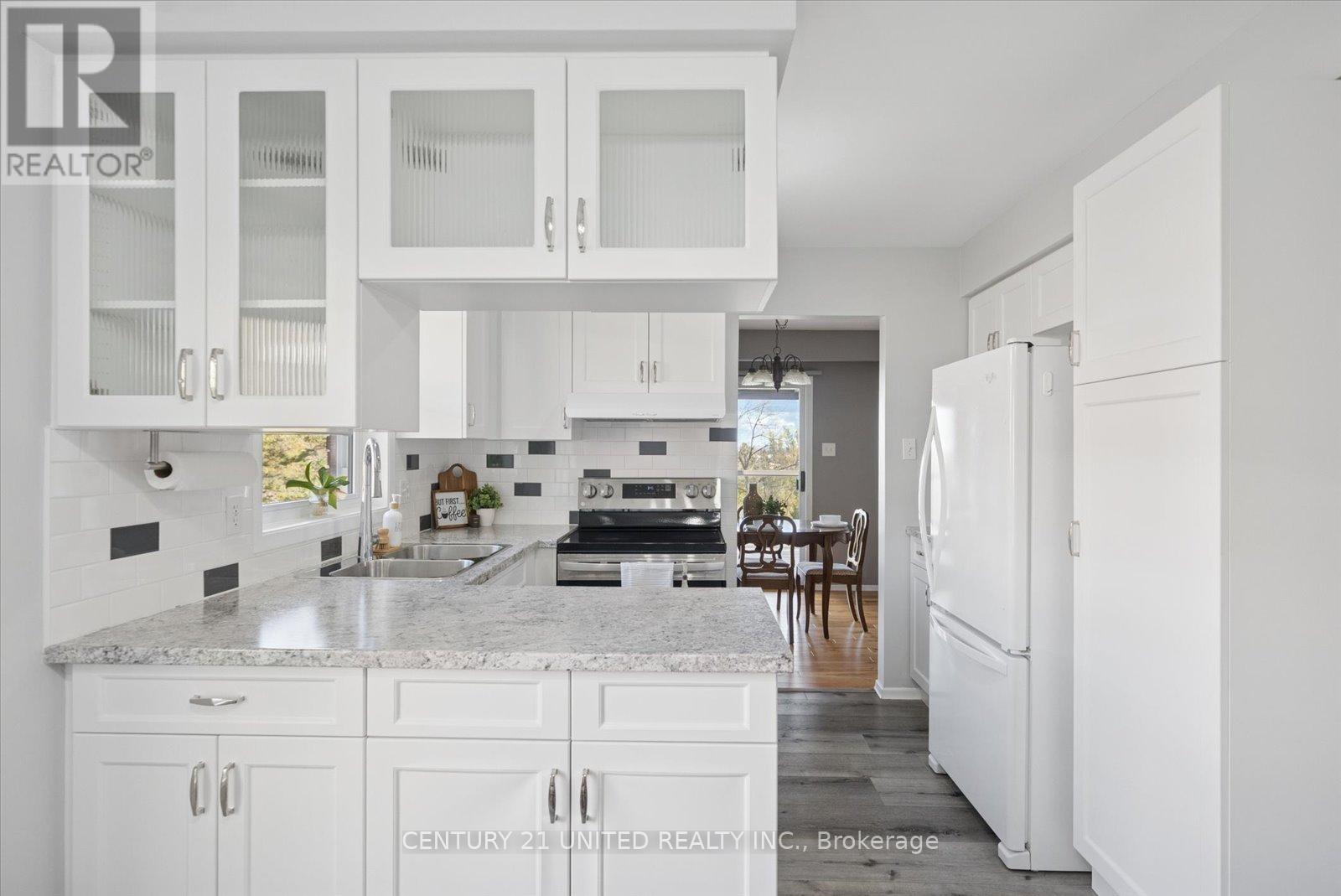 1551 Cherryhill Road, Peterborough (Monaghan Ward 2), Ontario  K9K 1A7 - Photo 12 - X12713454