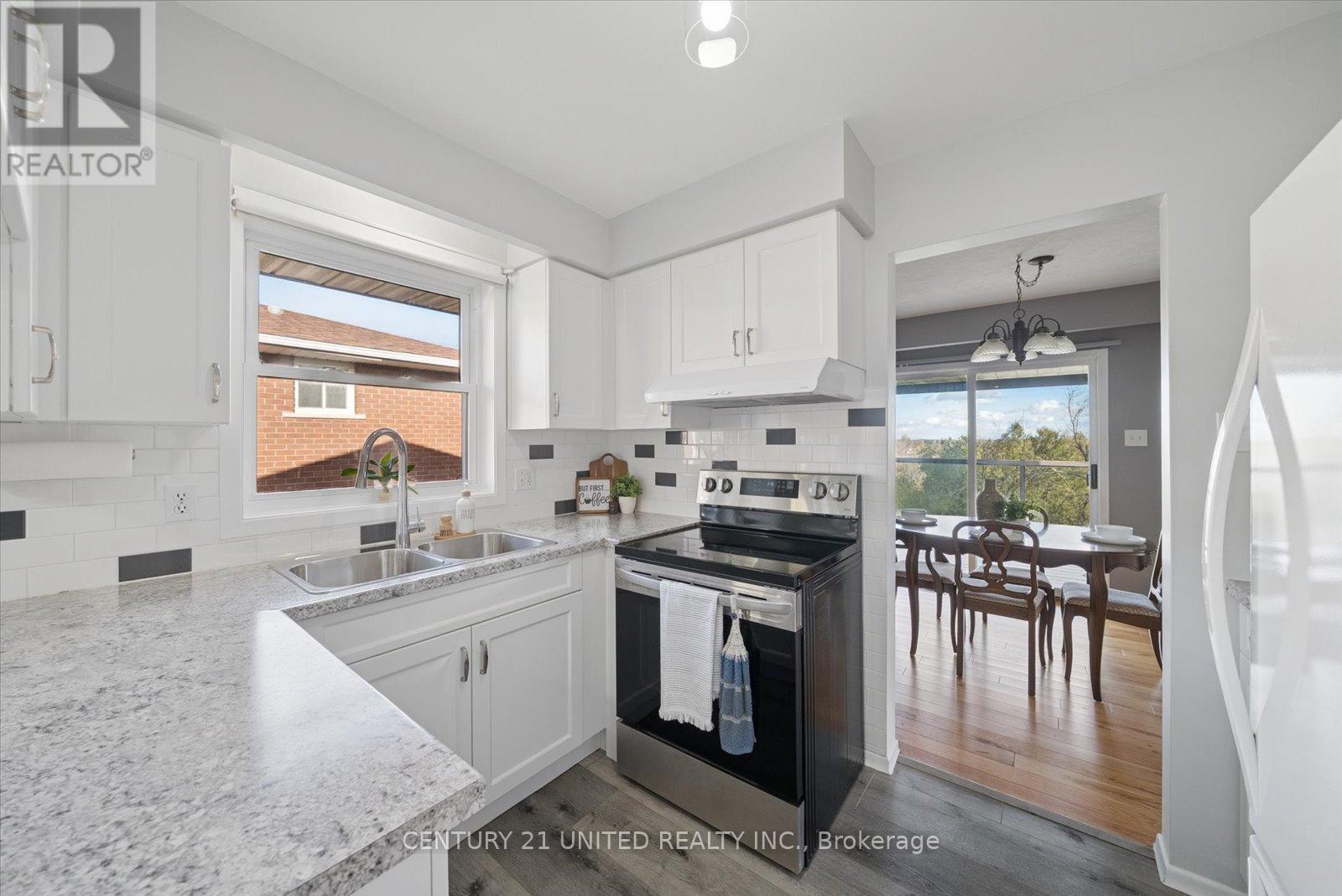 1551 Cherryhill Road, Peterborough (Monaghan Ward 2), Ontario  K9K 1A7 - Photo 13 - X12713454