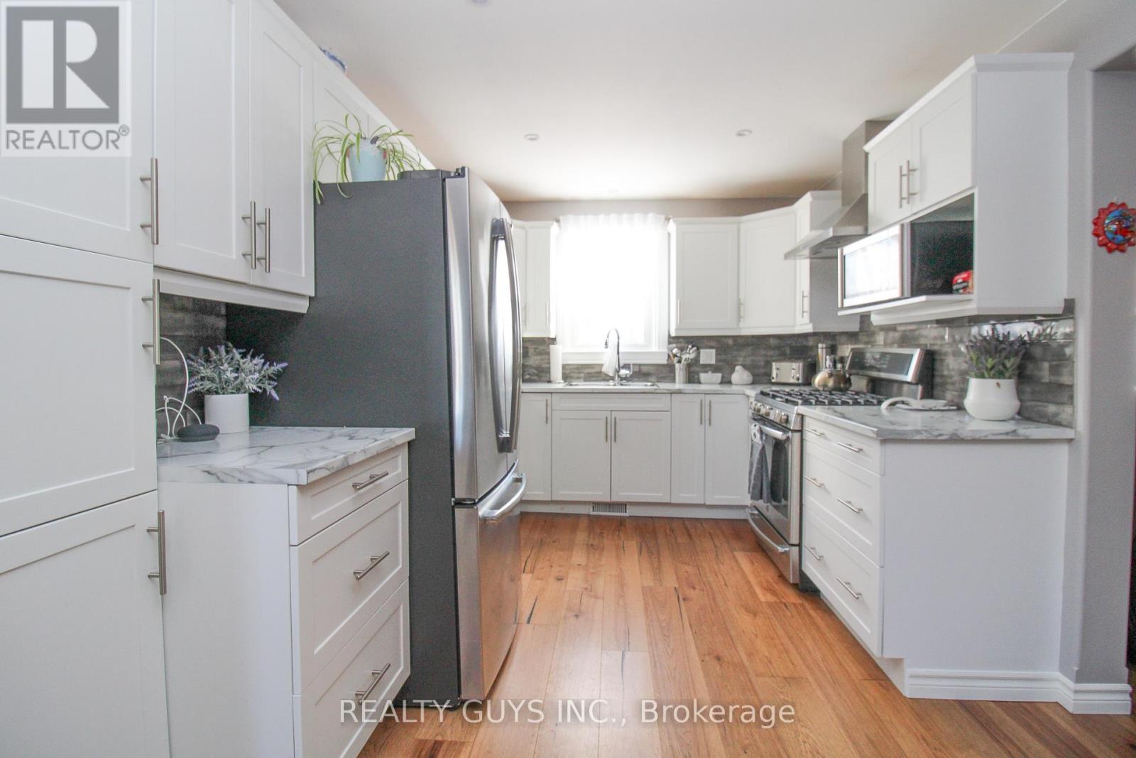 660 Orpington Road, Peterborough (Otonabee Ward 1), Ontario  K9J 4A4 - Photo 14 - X12713566