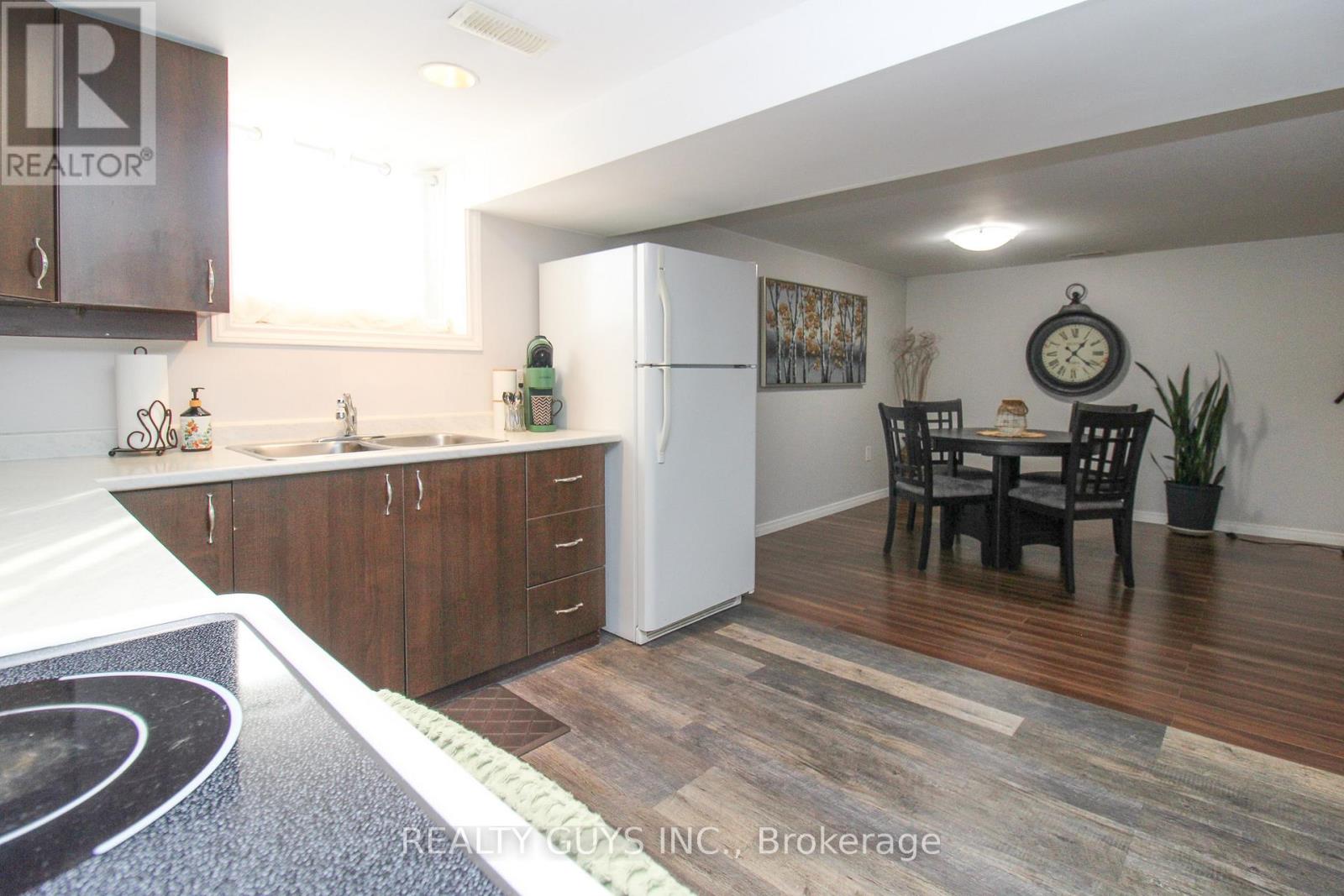 660 Orpington Road, Peterborough (Otonabee Ward 1), Ontario  K9J 4A4 - Photo 32 - X12713566