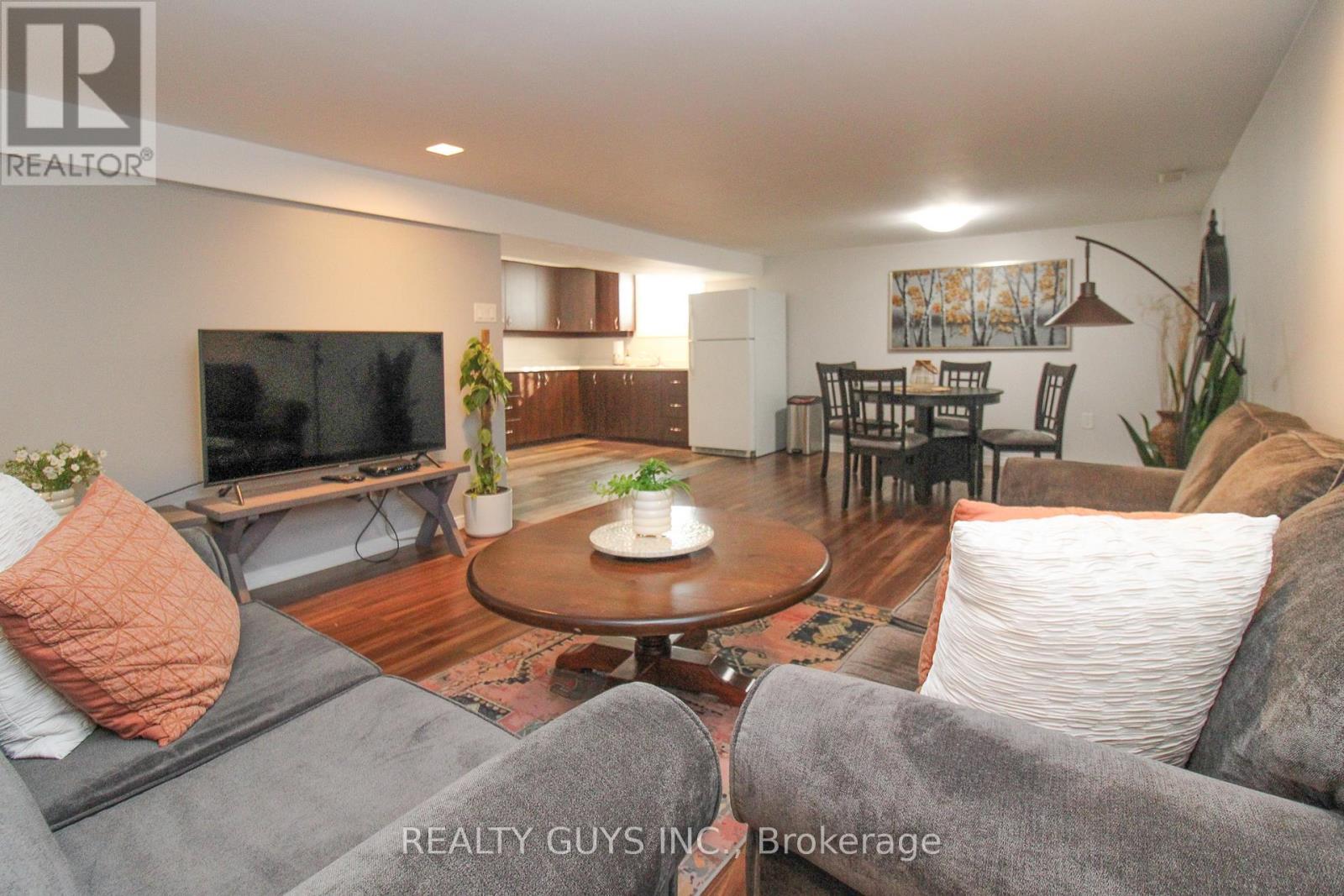 660 Orpington Road, Peterborough (Otonabee Ward 1), Ontario  K9J 4A4 - Photo 35 - X12713566