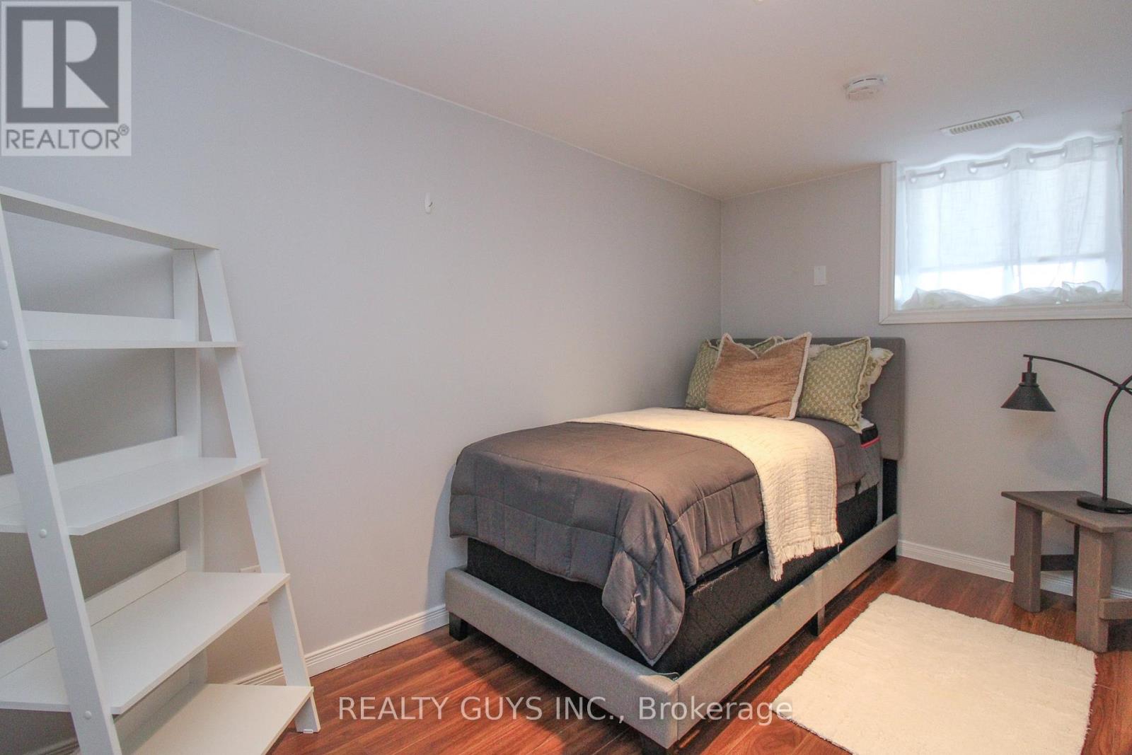 660 Orpington Road, Peterborough (Otonabee Ward 1), Ontario  K9J 4A4 - Photo 37 - X12713566