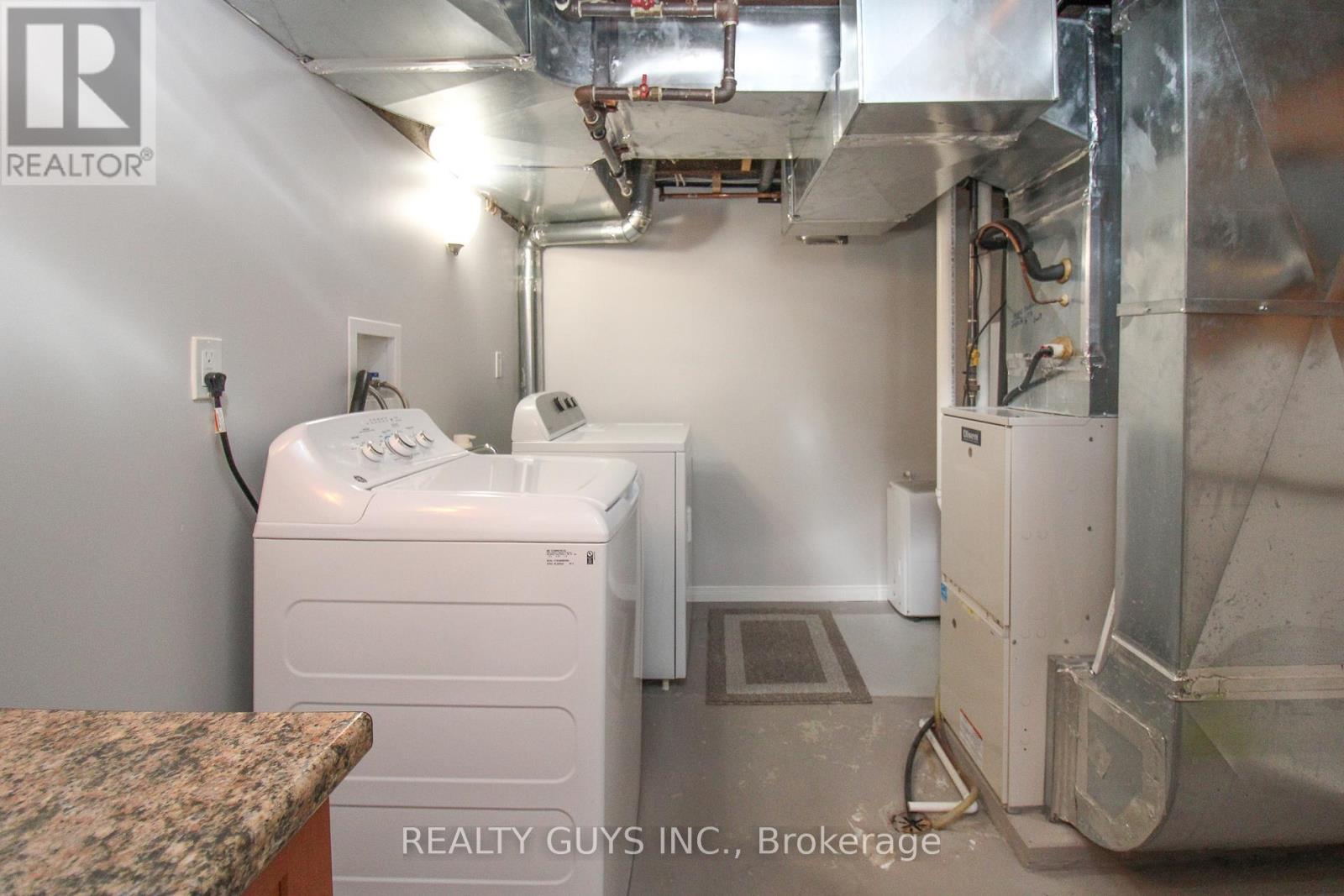 660 Orpington Road, Peterborough (Otonabee Ward 1), Ontario  K9J 4A4 - Photo 38 - X12713566