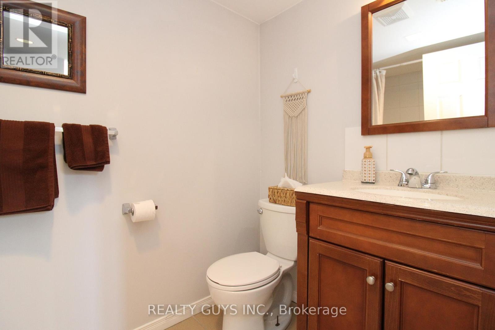 660 Orpington Road, Peterborough (Otonabee Ward 1), Ontario  K9J 4A4 - Photo 39 - X12713566