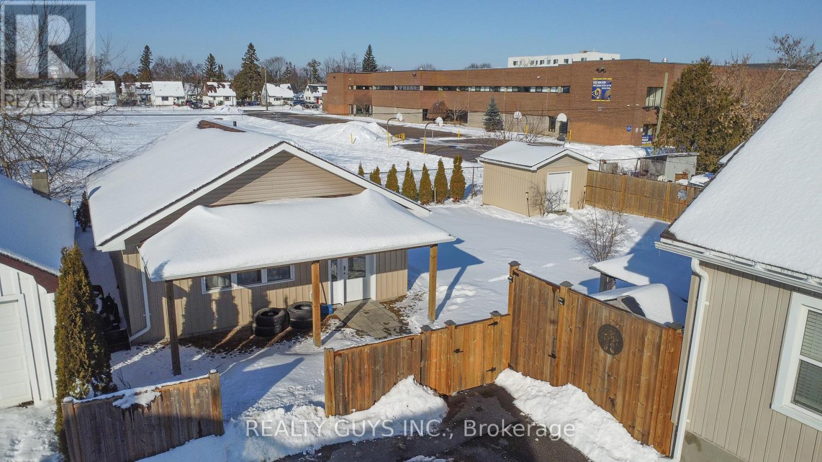 660 Orpington Road, Peterborough (Otonabee Ward 1), Ontario  K9J 4A4 - Photo 4 - X12713566