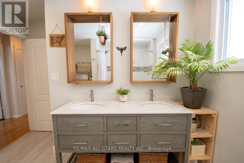 513 Highway 35 S, Kawartha Lakes (Manvers), Ontario  L0A 1K0 - Photo 17 - X12713664