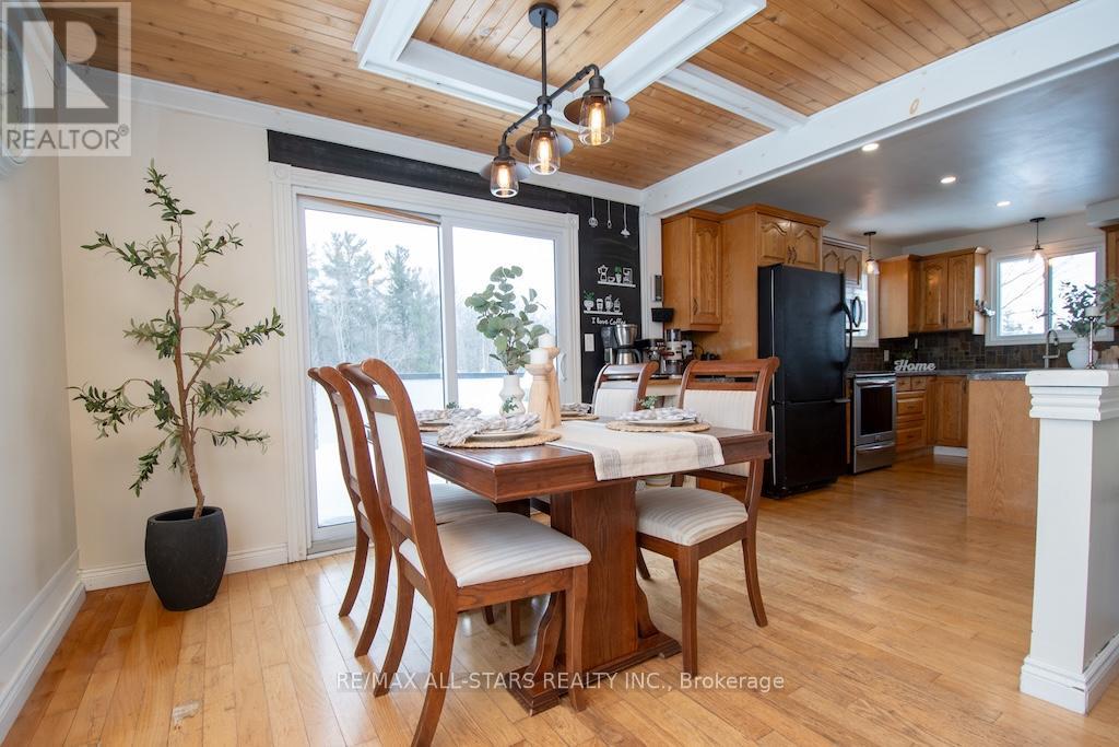 513 Highway 35 S, Kawartha Lakes (Manvers), Ontario  L0A 1K0 - Photo 8 - X12713664