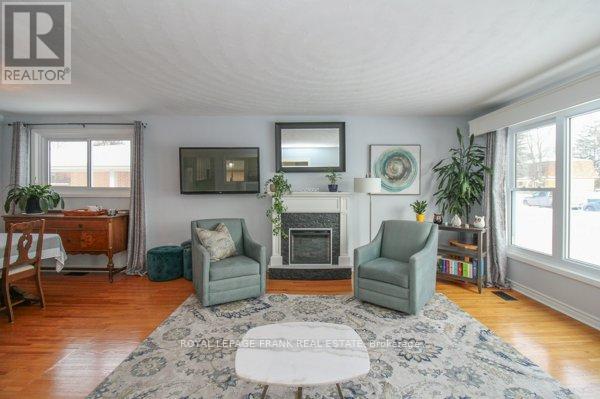 1189 Trentway Vista, Peterborough (Northcrest Ward 5), Ontario  K9H 6N7 - Photo 13 - X12714004