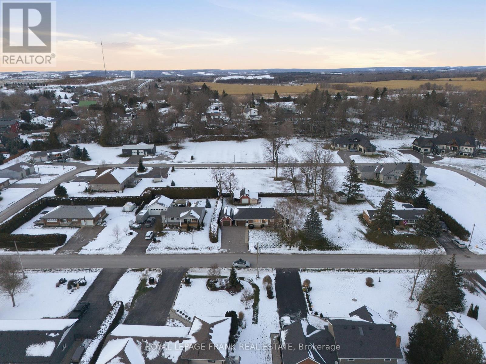 32 Jones Avenue, Clarington, Ontario  L0A 1J0 - Photo 32 - E12715164