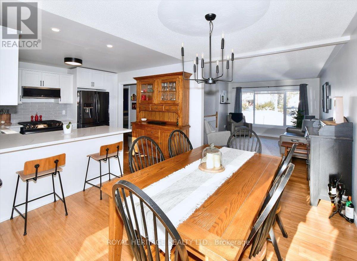 731 Peterborough Avenue, Selwyn, Ontario  K0L 1H0 - Photo 13 - X12715956