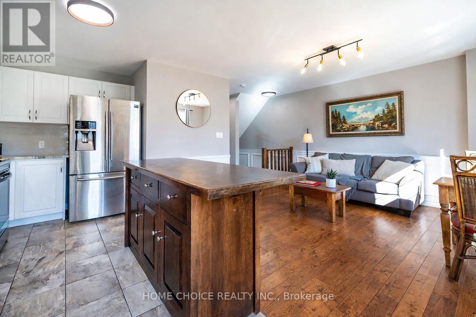 912 Broadway Boulevard, Peterborough (Northcrest Ward 5), Ontario  K9H 0G8 - Photo 14 - X12715962