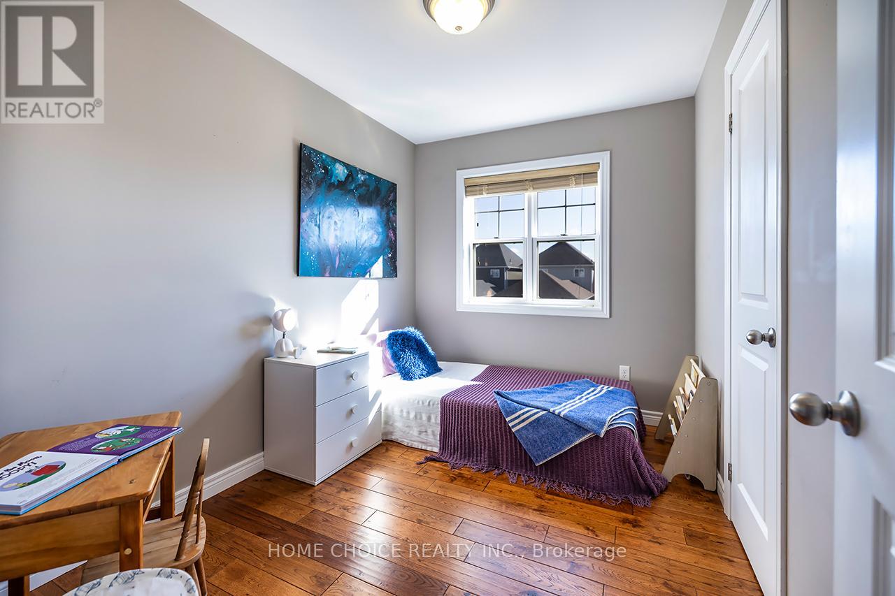 912 Broadway Boulevard, Peterborough (Northcrest Ward 5), Ontario  K9H 0G8 - Photo 22 - X12715962