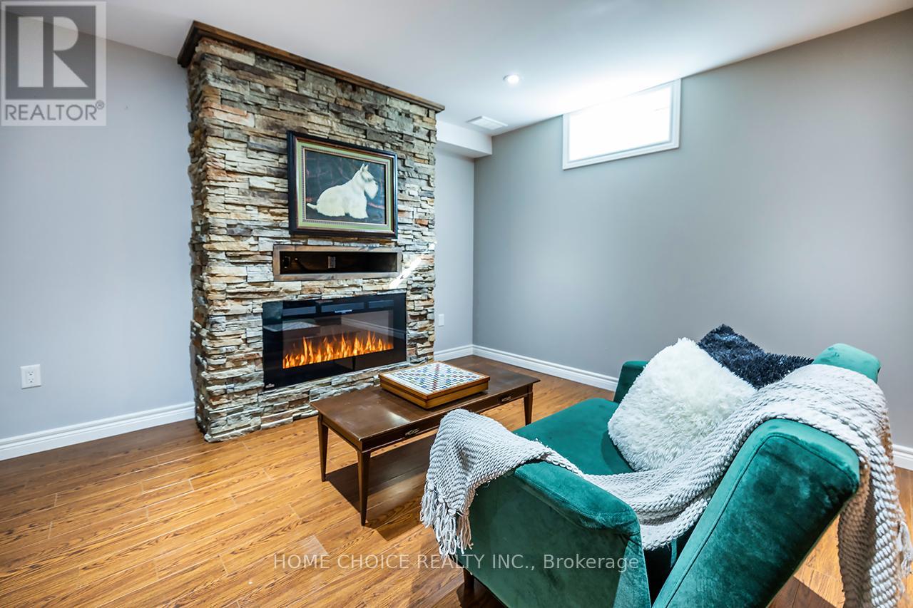 912 Broadway Boulevard, Peterborough (Northcrest Ward 5), Ontario  K9H 0G8 - Photo 28 - X12715962