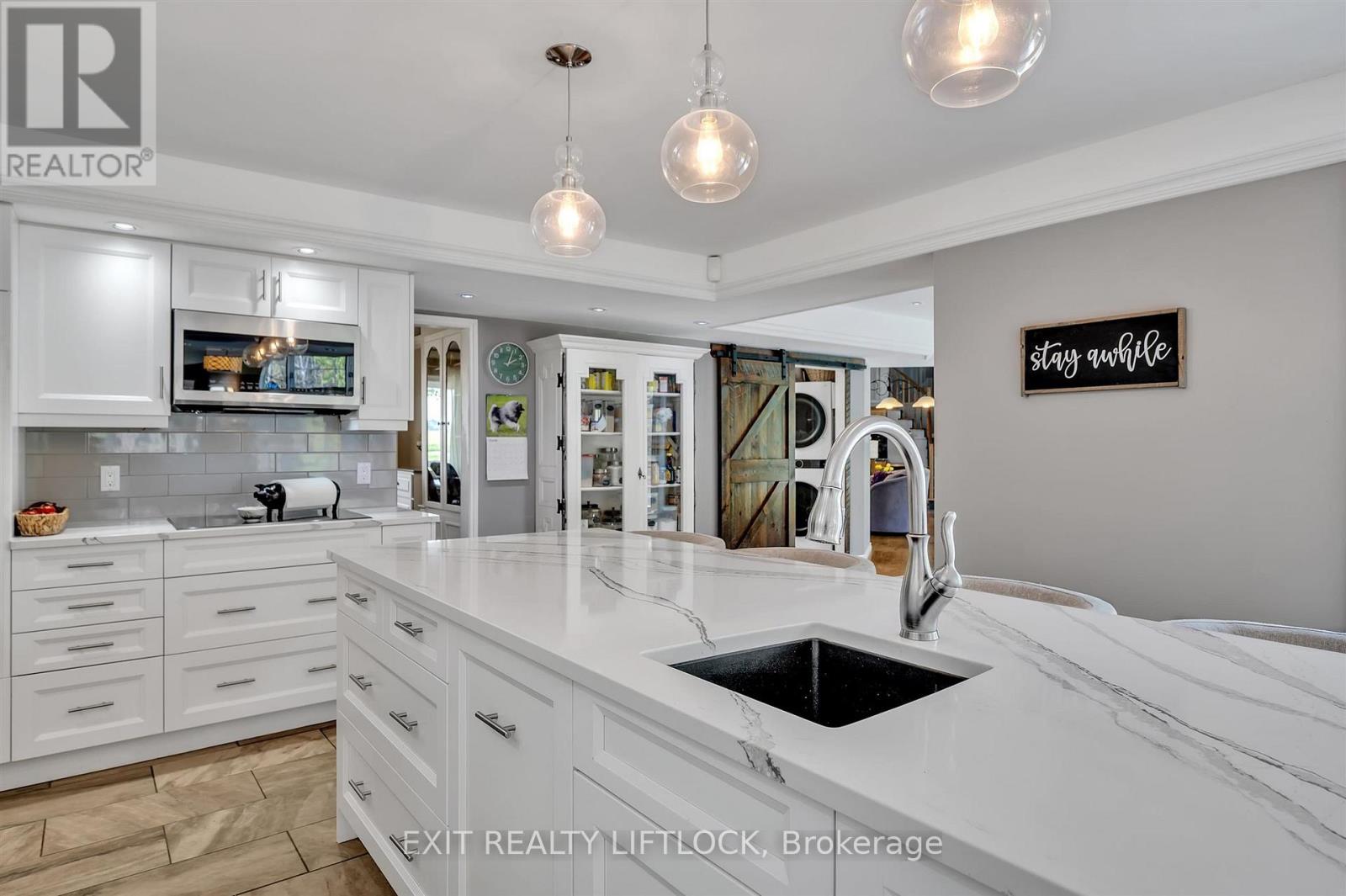 65 Kenrei Road, Kawartha Lakes (Fenelon), Ontario  K9V 4R1 - Photo 11 - X12716198