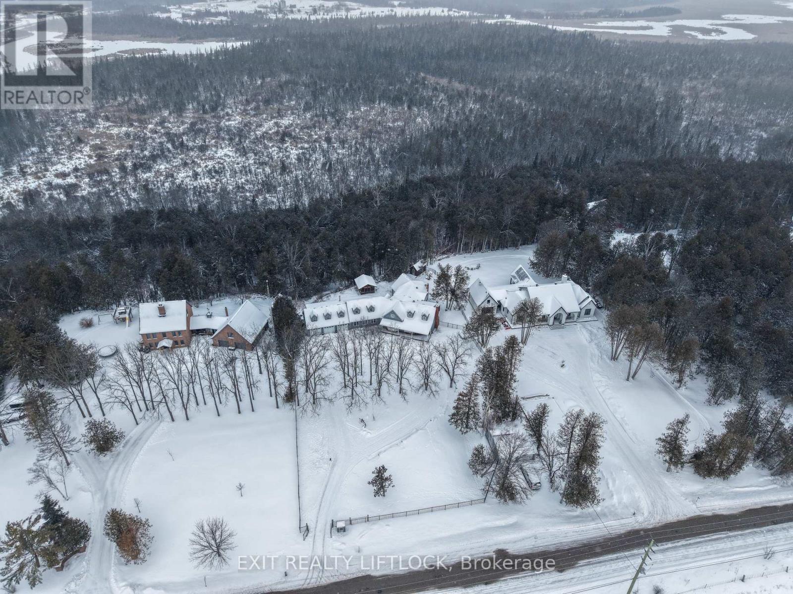 65 Kenrei Road, Kawartha Lakes (Fenelon), Ontario  K9V 4R1 - Photo 5 - X12716198