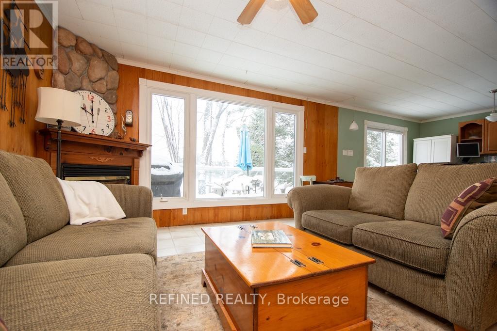 2425 South Bay Road, Douro-Dummer, Ontario  K0L 2H0 - Photo 11 - X12716462