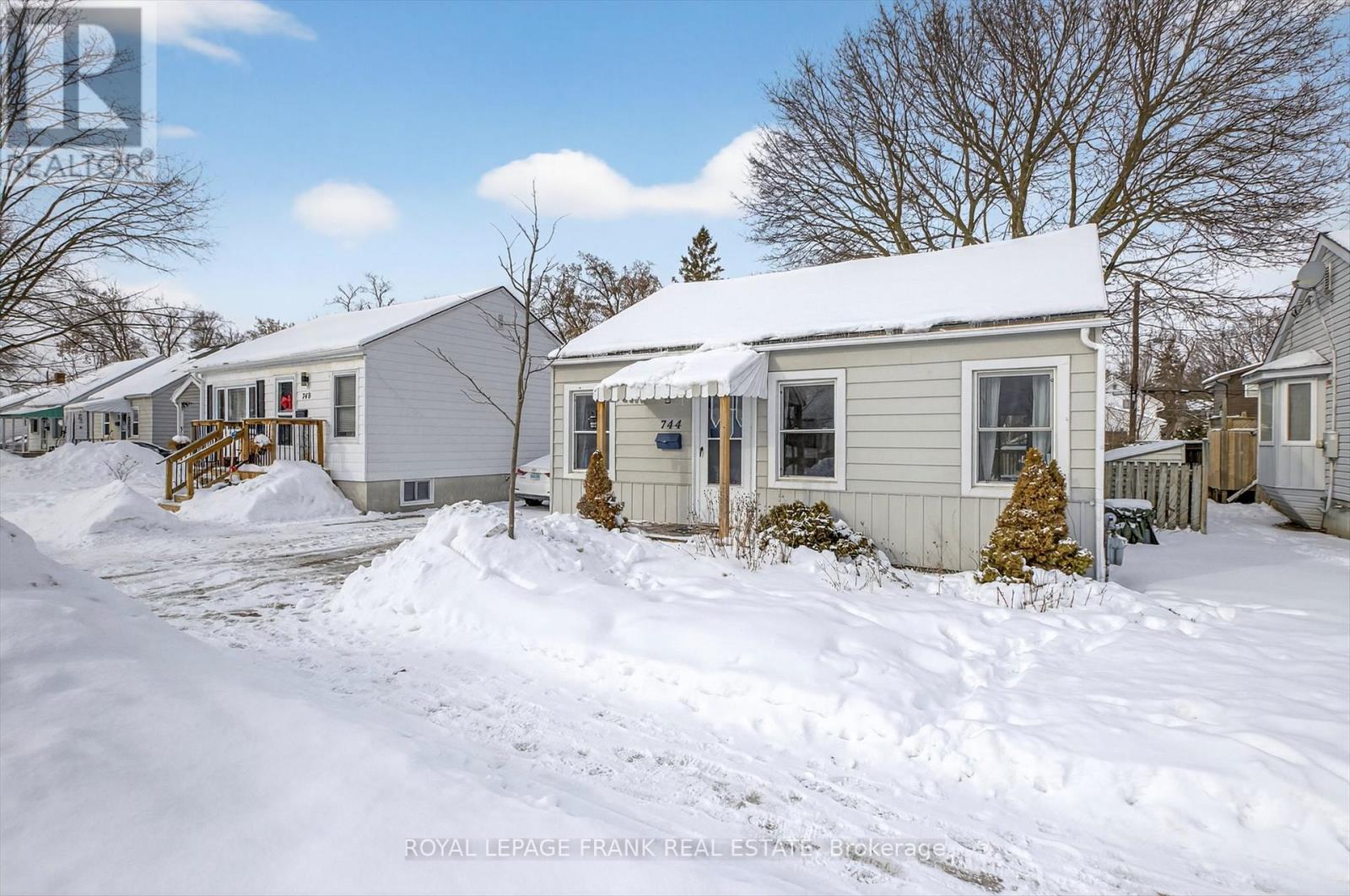 744 Brown Street, Peterborough (Otonabee Ward 1), Ontario  K9J 4K8 - Photo 29 - X12716582