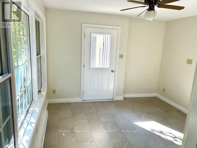 38 Regent Street, Selwyn, Ontario  K0L 2H0 - Photo 7 - X12716800