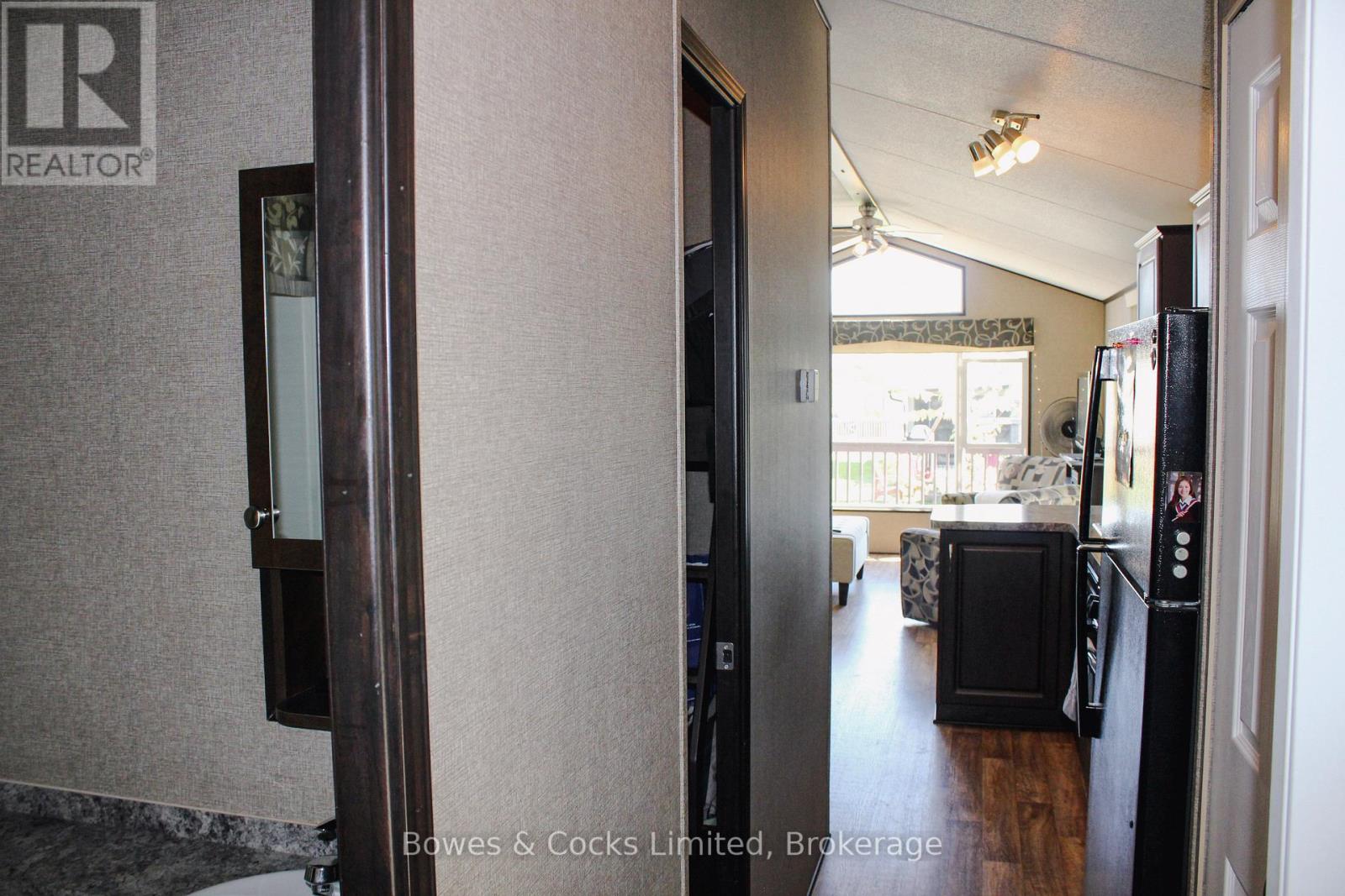 Lawson Cres. 14 - 1235 Villiers Line, Otonabee-South Monaghan, Ontario  K0L 2G0 - Photo 21 - X12717170