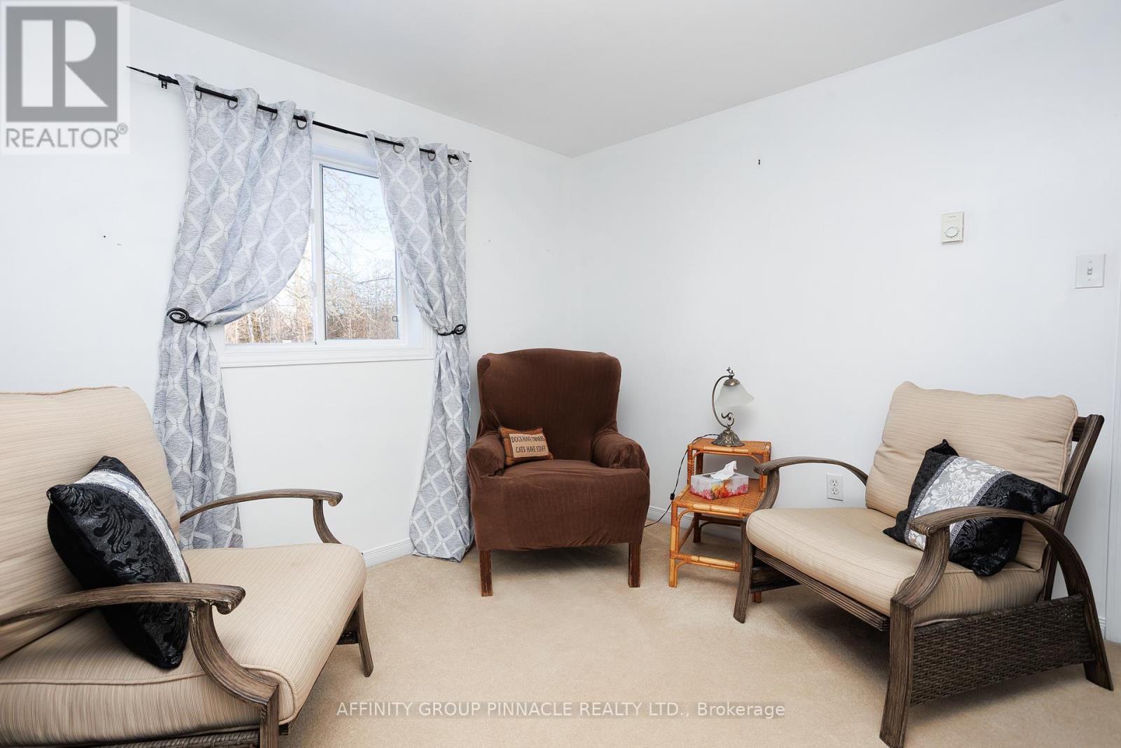 39 Ash Loop Street, Kawartha Lakes (Ops), Ontario  K9V 0K1 - Photo 10 - X12717424