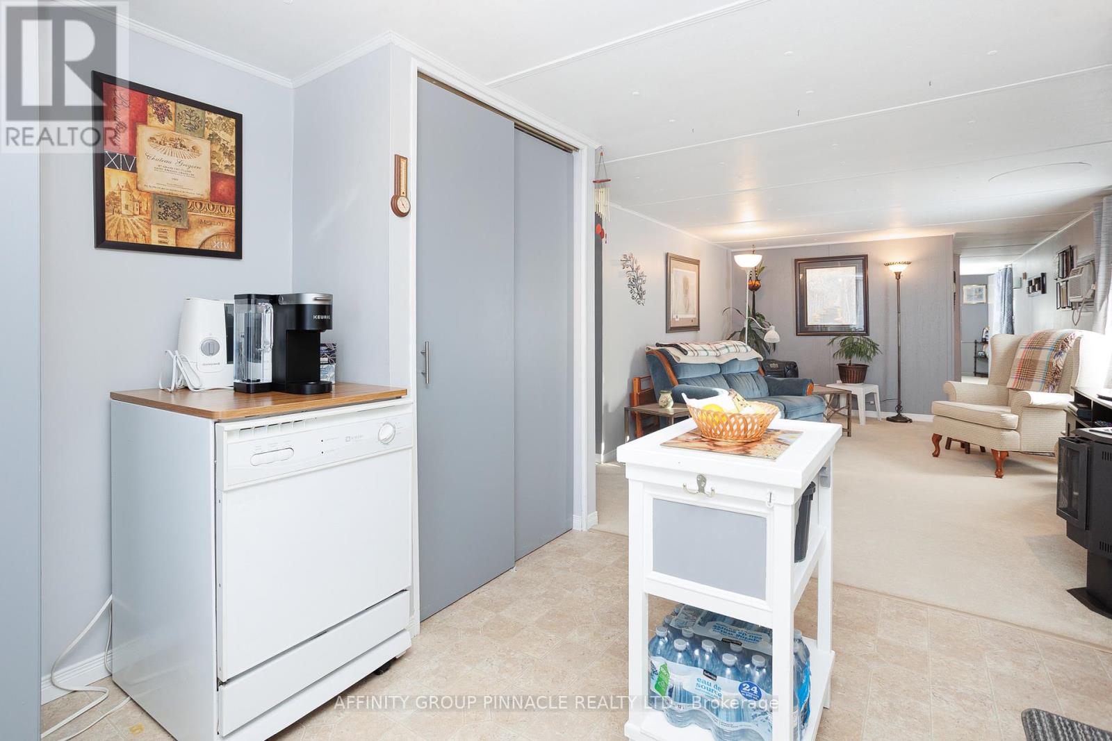 39 Ash Loop Street, Kawartha Lakes (Ops), Ontario  K9V 0K1 - Photo 14 - X12717424