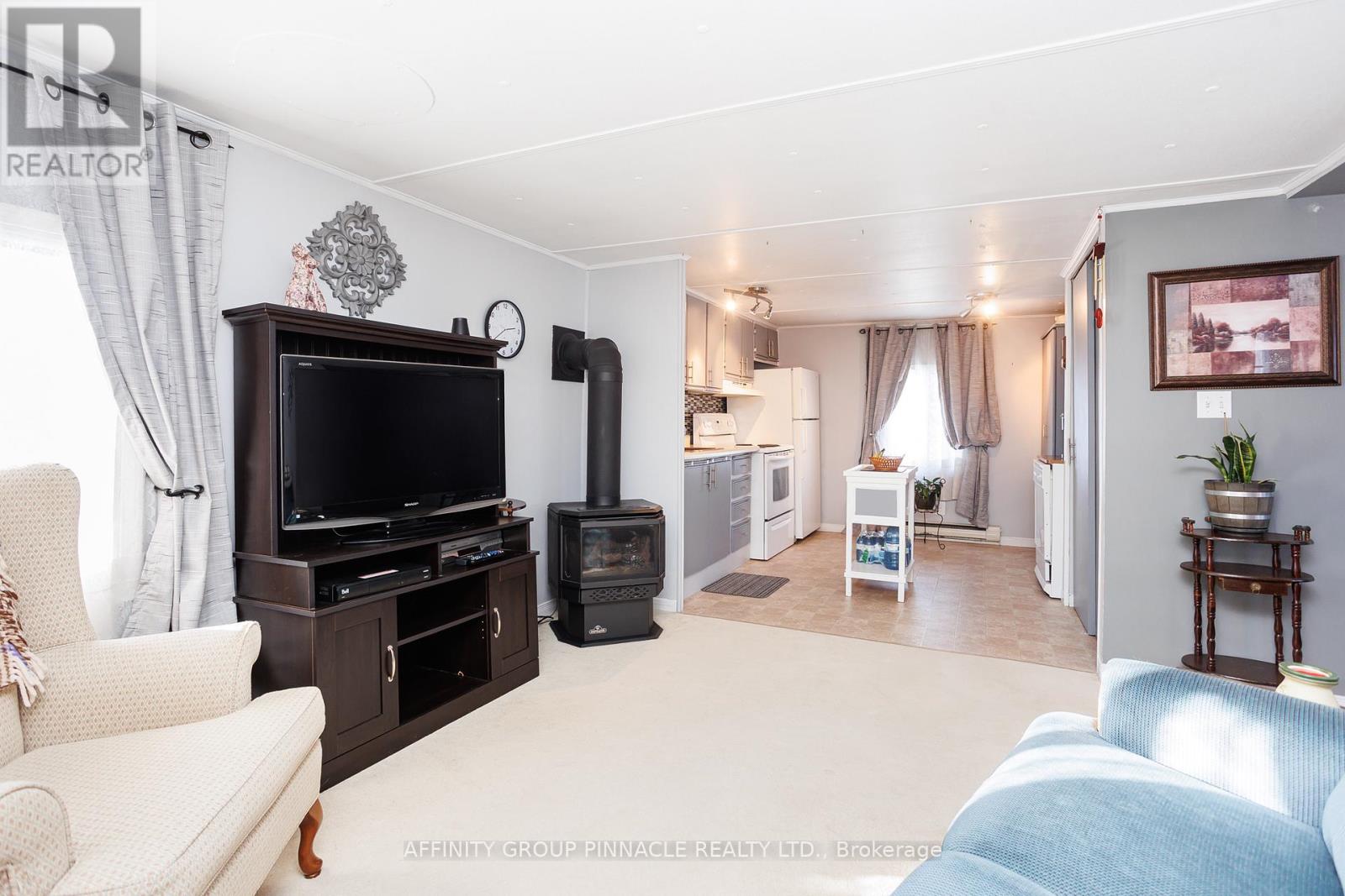 39 Ash Loop Street, Kawartha Lakes (Ops), Ontario  K9V 0K1 - Photo 17 - X12717424