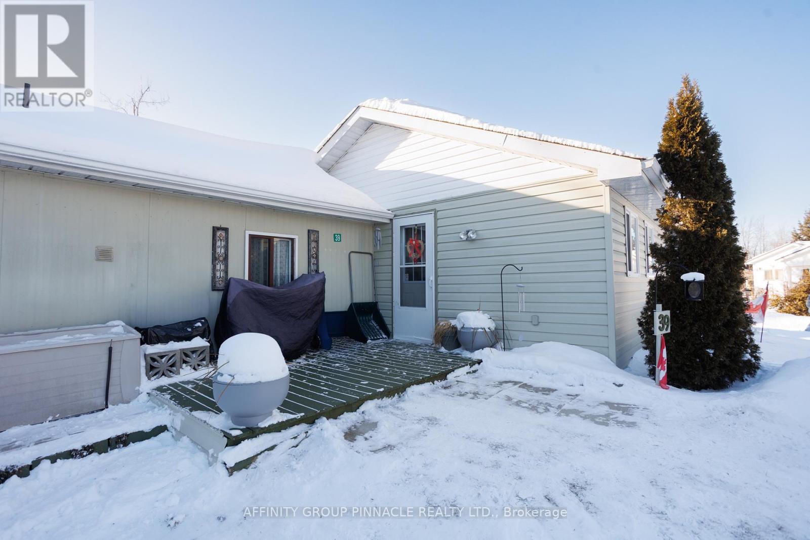 39 Ash Loop Street, Kawartha Lakes (Ops), Ontario  K9V 0K1 - Photo 4 - X12717424