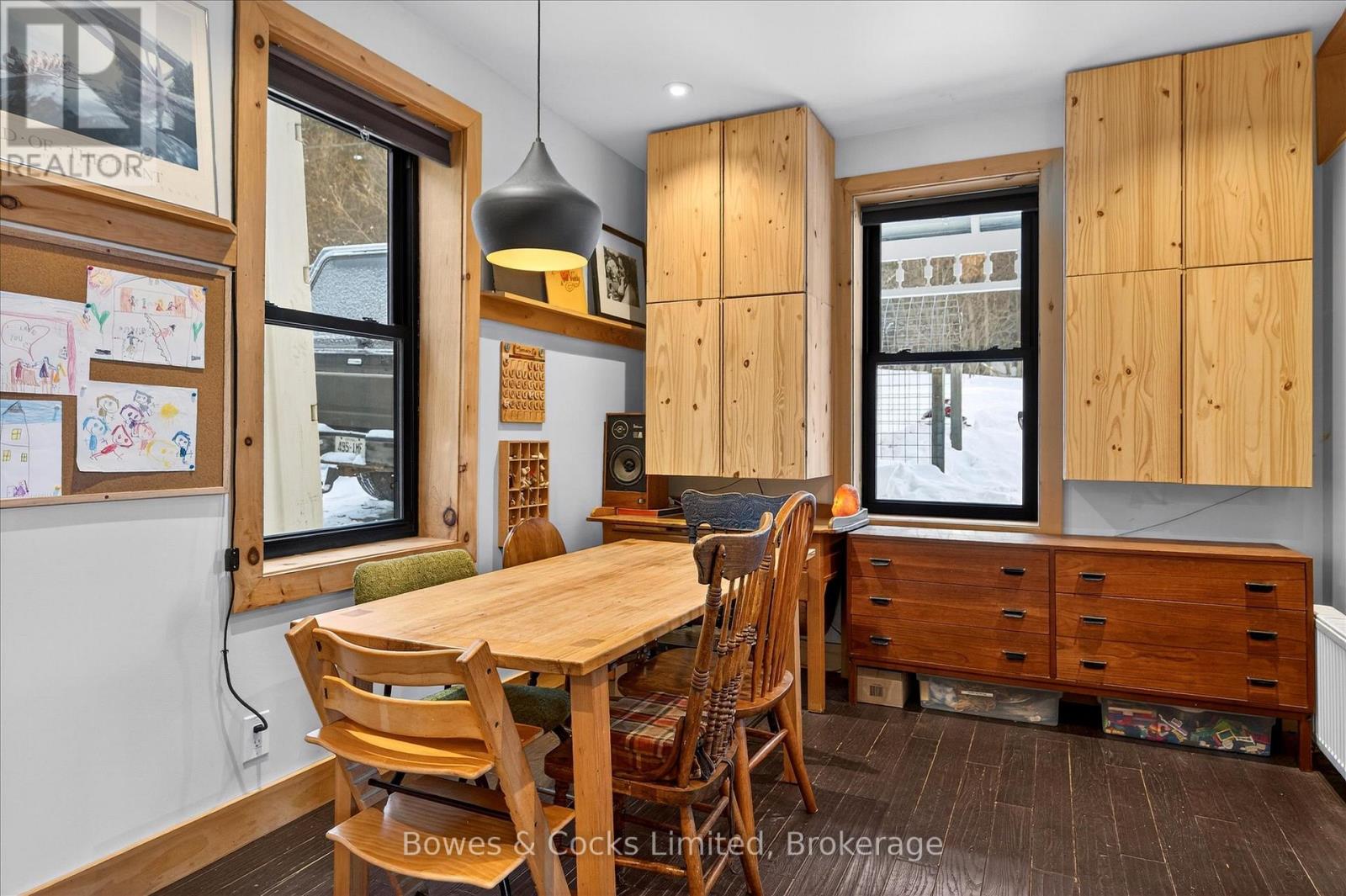 262 Munroe Avenue, Peterborough (Ashburnham Ward 4), Ontario  K9H 1H8 - Photo 14 - X12717876