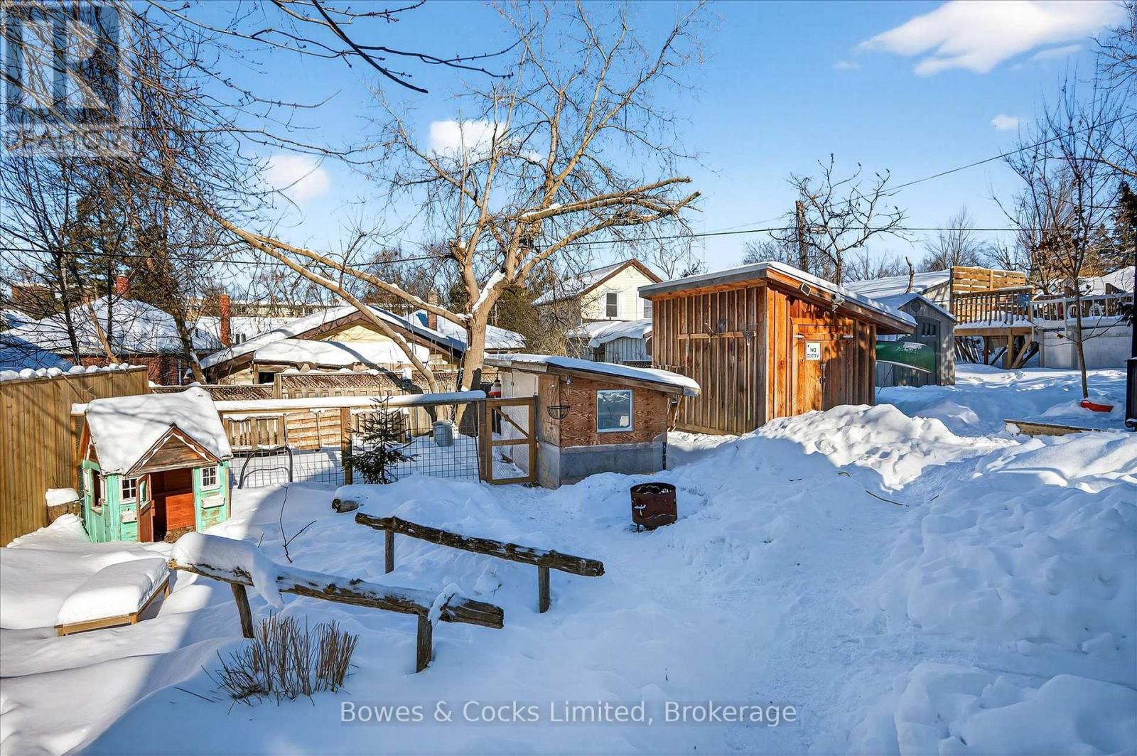 262 Munroe Avenue, Peterborough (Ashburnham Ward 4), Ontario  K9H 1H8 - Photo 37 - X12717876