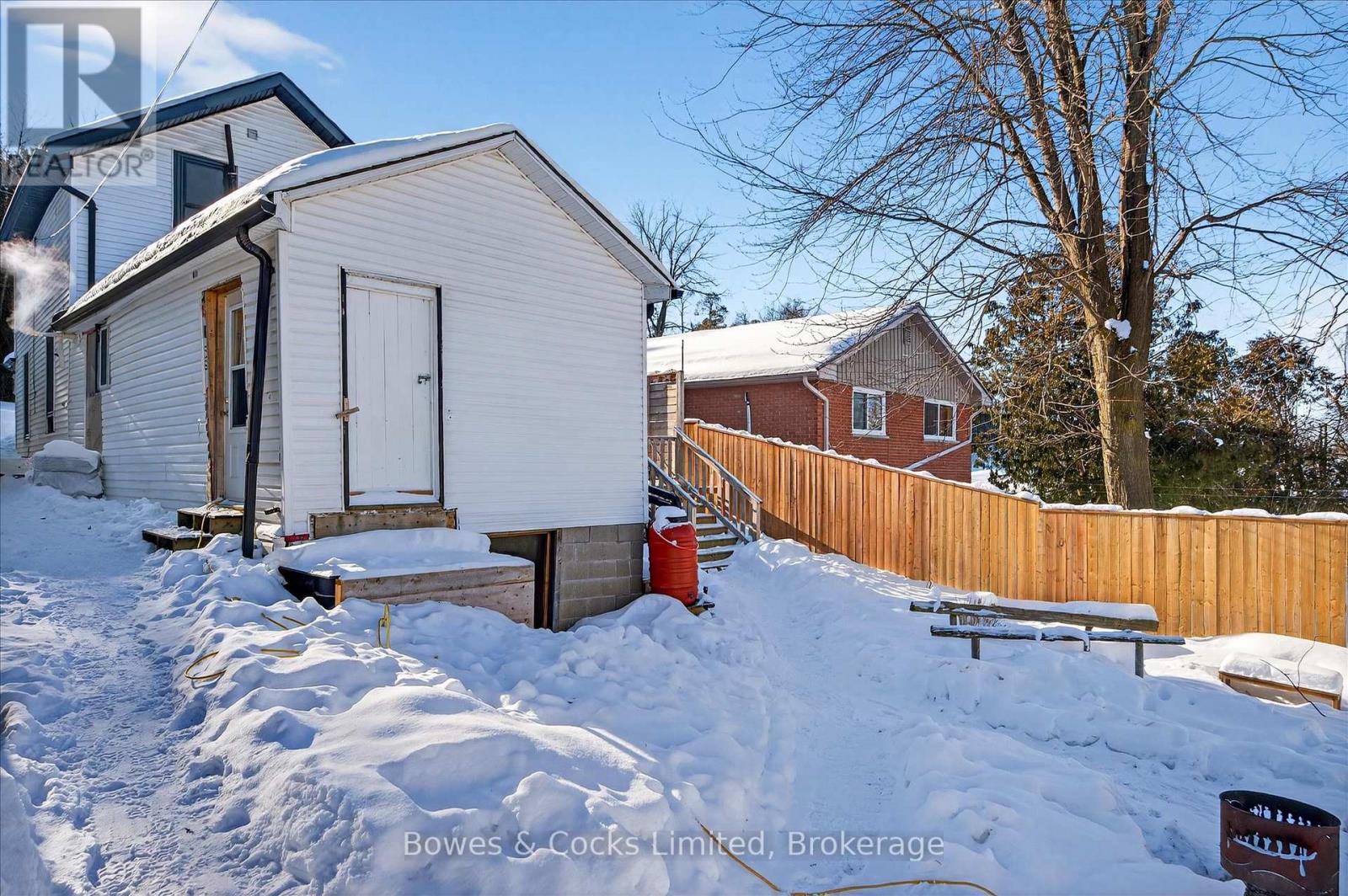 262 Munroe Avenue, Peterborough (Ashburnham Ward 4), Ontario  K9H 1H8 - Photo 38 - X12717876