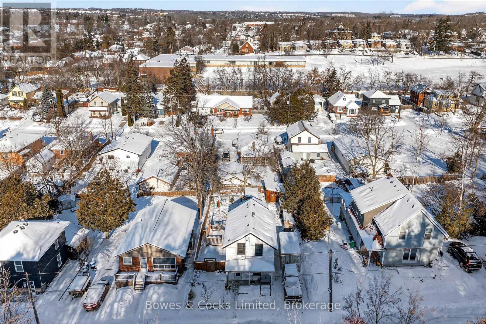 262 Munroe Avenue, Peterborough (Ashburnham Ward 4), Ontario  K9H 1H8 - Photo 44 - X12717876