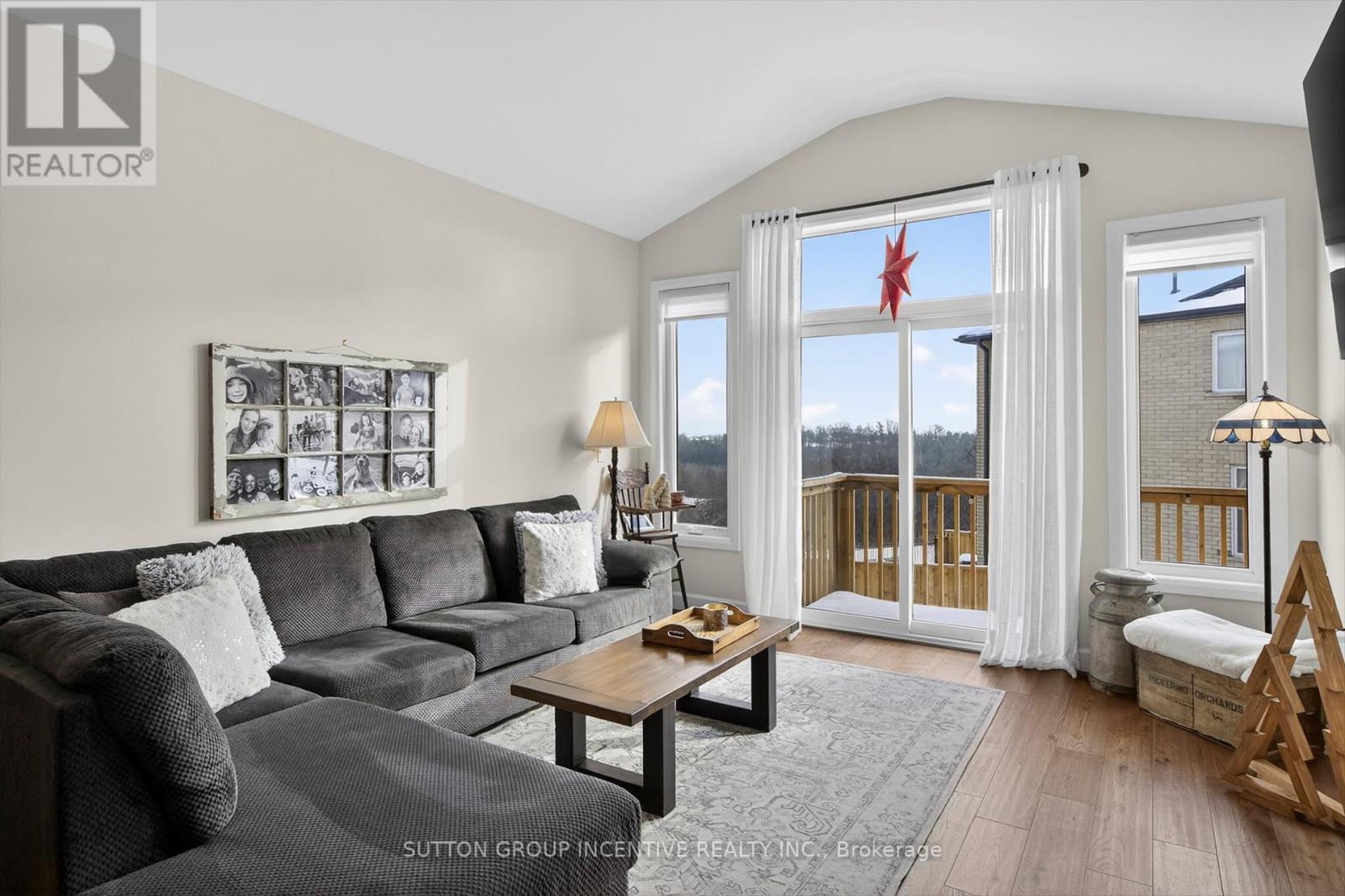 670 Lemay Grove, Peterborough (Monaghan Ward 2), Ontario  K9K 0G9 - Photo 13 - X12717966