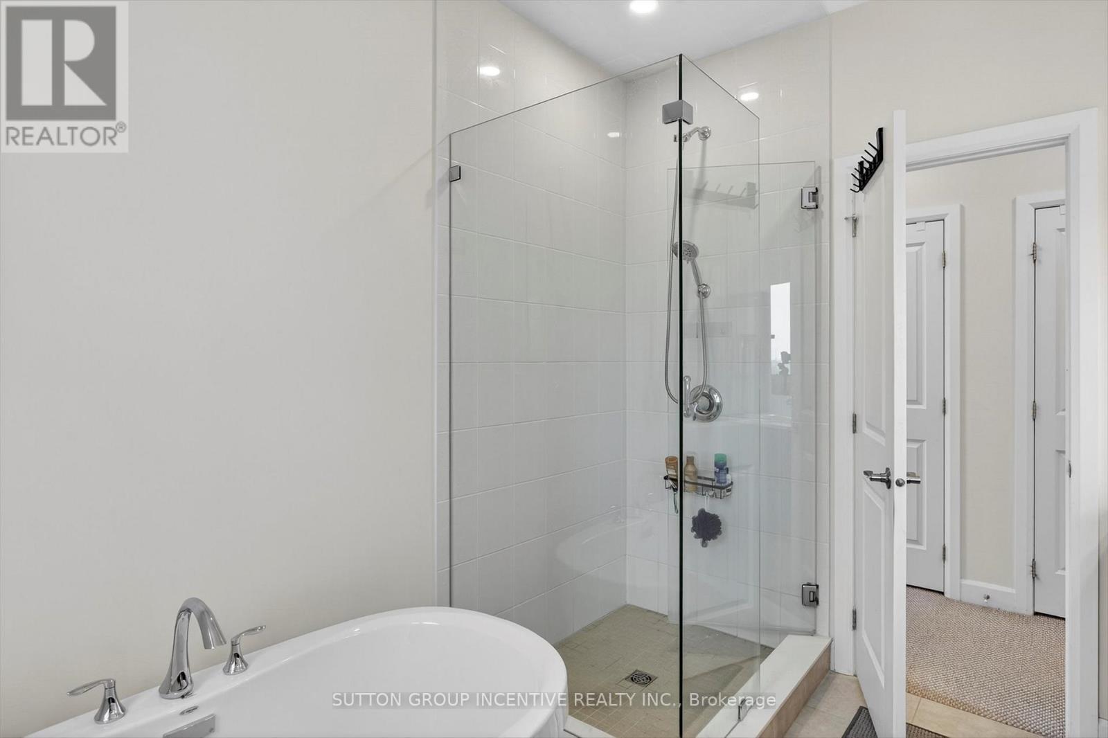 670 Lemay Grove, Peterborough (Monaghan Ward 2), Ontario  K9K 0G9 - Photo 22 - X12717966