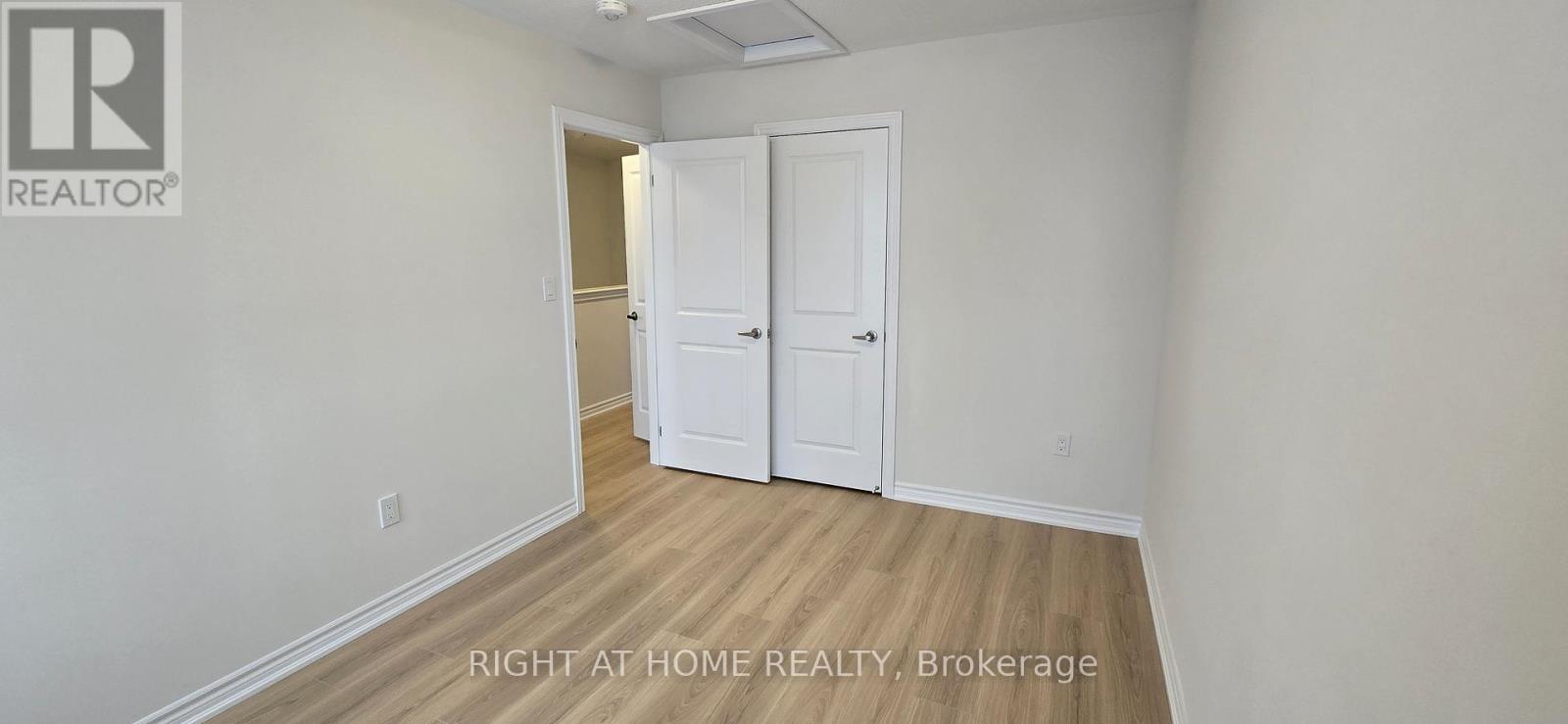 79 Watts Drive, Kawartha Lakes (Lindsay), Ontario  K9V 5V4 - Photo 12 - X12719240