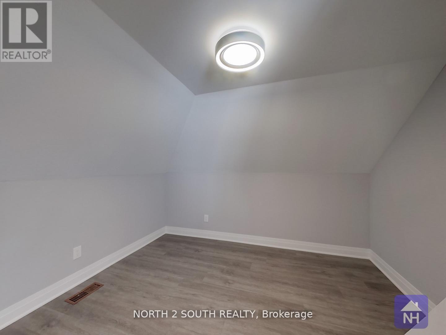 190 Stewart Street, Peterborough (Town Ward 3), Ontario  K9J 3M5 - Photo 17 - X12719550