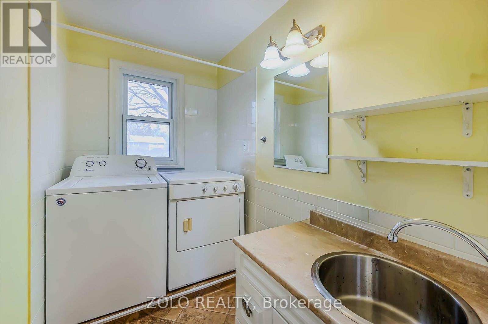 133 Goodfellow Road, Peterborough (Otonabee Ward 1), Ontario  K9J 5W9 - Photo 14 - X12719652